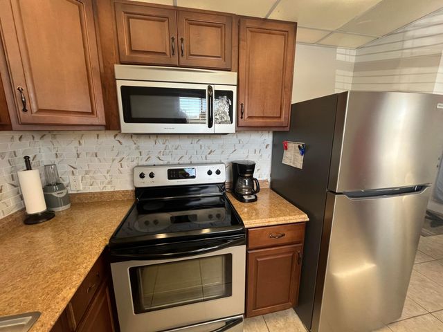 289 Brittany G, Delray Beach, FL 33446