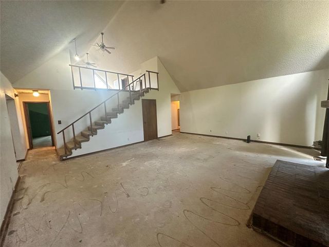 6909 Lago Ranchero Drive, Norman, OK 73026