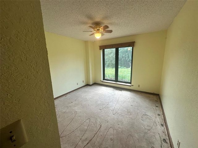 6909 Lago Ranchero Drive, Norman, OK 73026