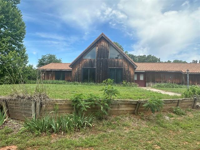 6909 Lago Ranchero Drive, Norman, OK 73026
