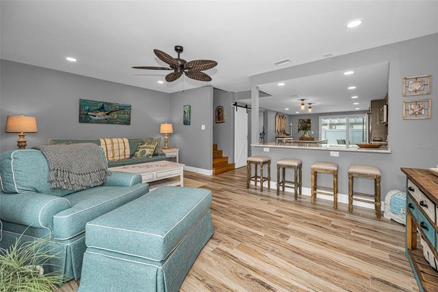 1 WINDRUSH BOULEVARD 51, Indian Rocks Beach, FL 33785