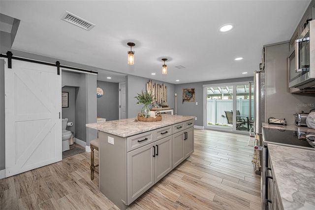 1 WINDRUSH BOULEVARD 51, Indian Rocks Beach, FL 33785