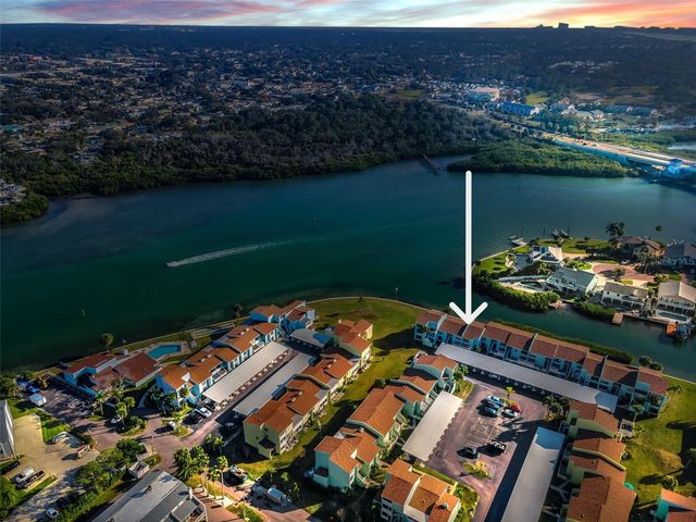 1 WINDRUSH BOULEVARD 51, Indian Rocks Beach, FL 33785