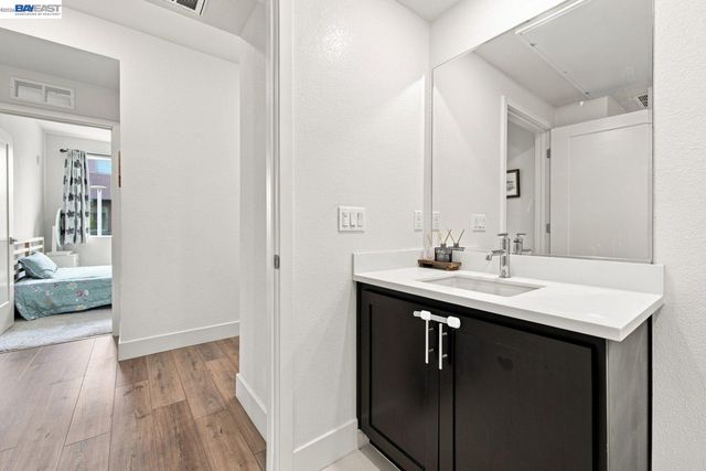 45231 Ambition St 202, Fremont, CA 94538