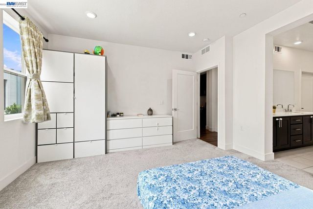 45231 Ambition St 202, Fremont, CA 94538