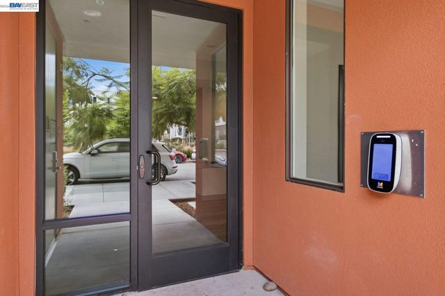 45231 Ambition St 202, Fremont, CA 94538