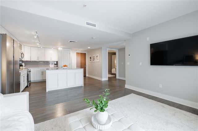 205 Lakeshore Drive 502, Canandaigua City, NY 14424