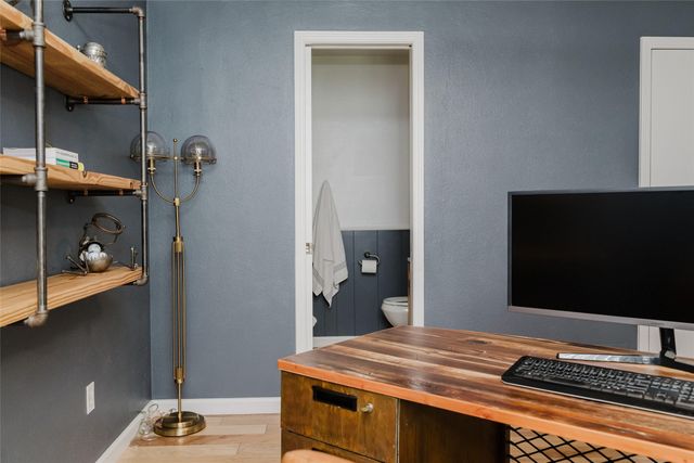 3257 Brookhaven Club Drive, Farmers Branch, TX 75234