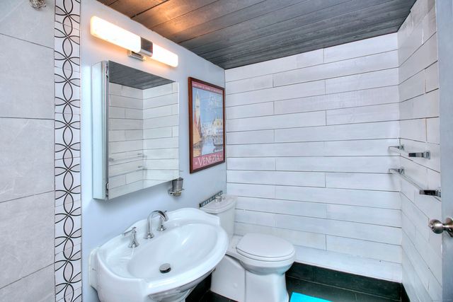 25 Cartright Street 5D, Bridgeport, CT 06604