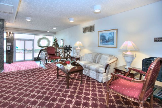 25 Cartright Street 5D, Bridgeport, CT 06604