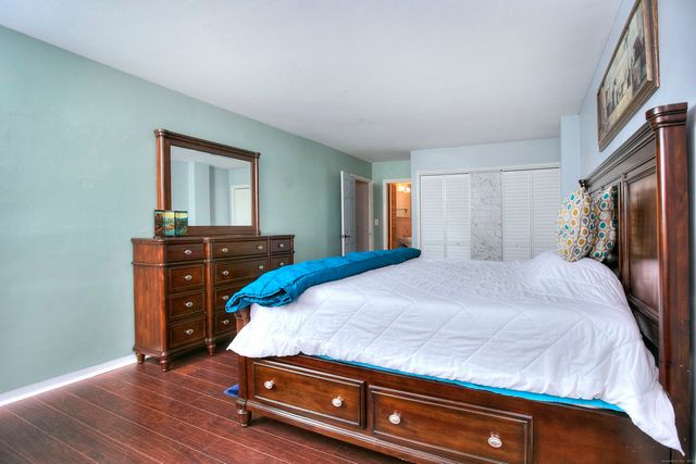 25 Cartright Street 5D, Bridgeport, CT 06604