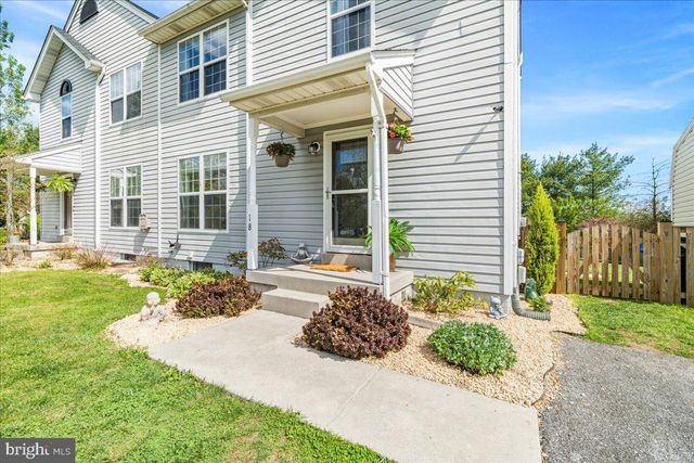 18 ROBINDALE DR, Emmitsburg, MD 21727