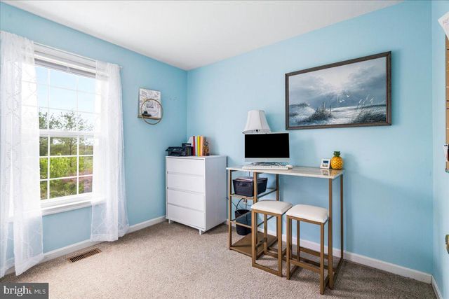 18 ROBINDALE DR, Emmitsburg, MD 21727