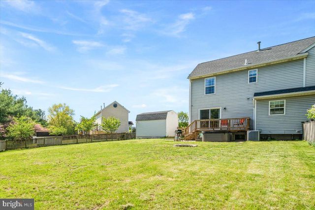 18 ROBINDALE DR, Emmitsburg, MD 21727