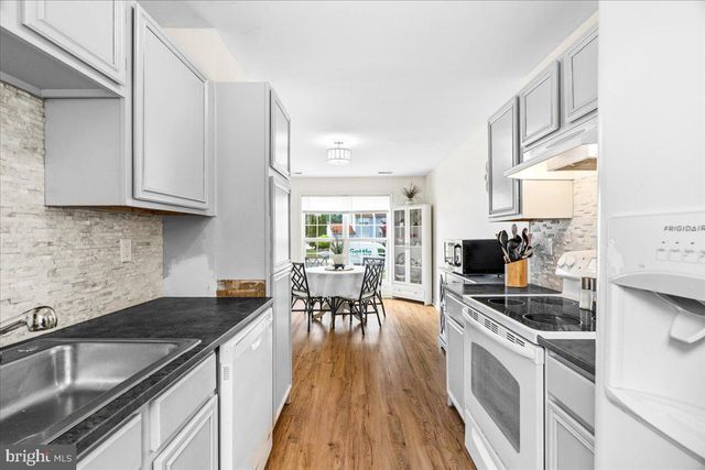 18 ROBINDALE DR, Emmitsburg, MD 21727