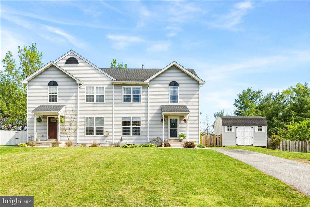 18 ROBINDALE DR, Emmitsburg, MD 21727