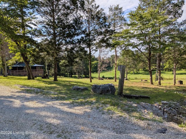 250 M Cain Rd, Brandenburg, KY 40108
