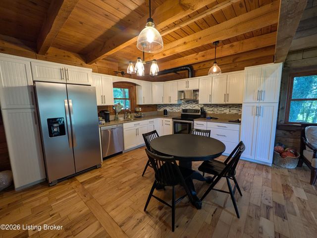 250 M Cain Rd, Brandenburg, KY 40108