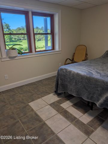 250 M Cain Rd, Brandenburg, KY 40108