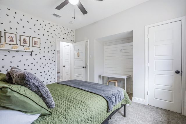 822 Longmeadow Court, Desoto, TX 75115