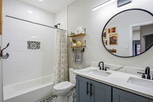 822 Longmeadow Court, Desoto, TX 75115