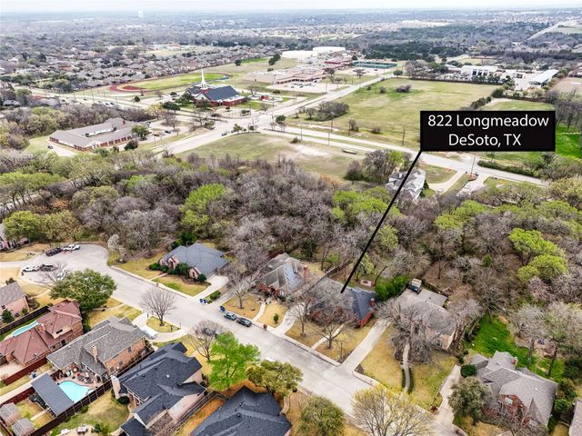 822 Longmeadow Court, Desoto, TX 75115