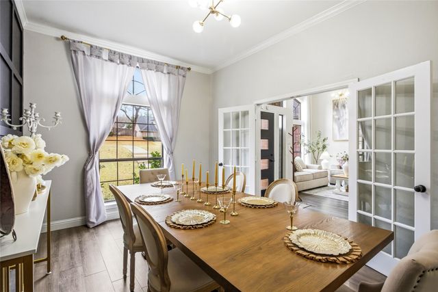 822 Longmeadow Court, Desoto, TX 75115