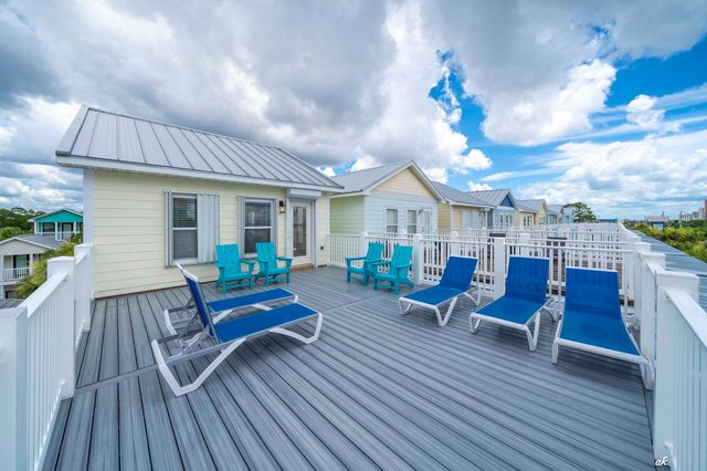 7428 Thomas Drive, Panama City Beach, FL 32408