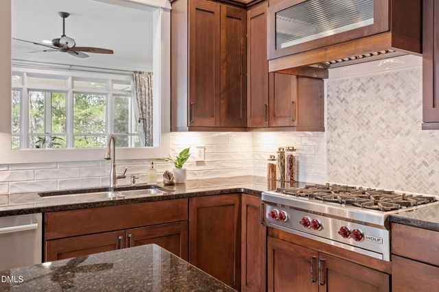 505 Meadowmont Lane, Chapel Hill, NC 27517