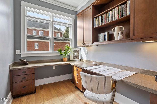 505 Meadowmont Lane, Chapel Hill, NC 27517