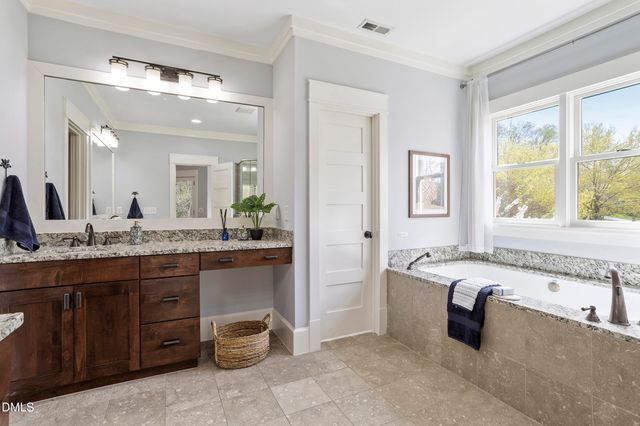 505 Meadowmont Lane, Chapel Hill, NC 27517