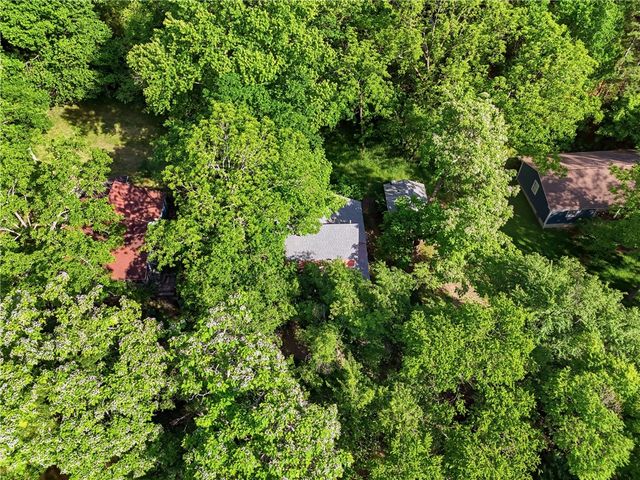 88 Grand Avenue, Eureka Springs, AR 72632