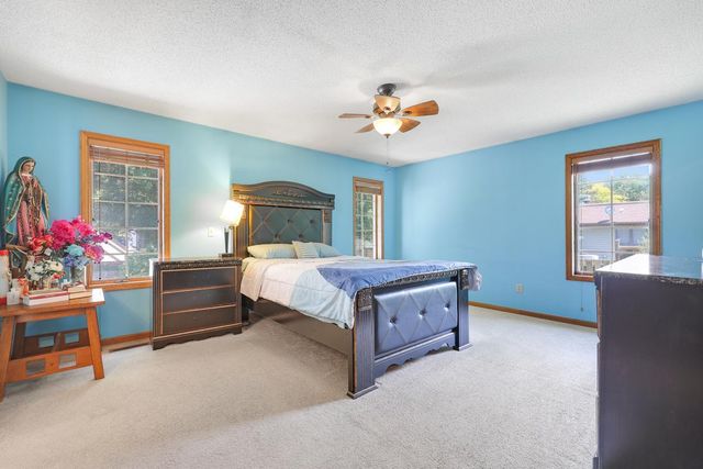950 Birch View Court, Saint Paul, MN 55119
