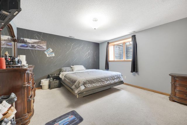 950 Birch View Court, Saint Paul, MN 55119