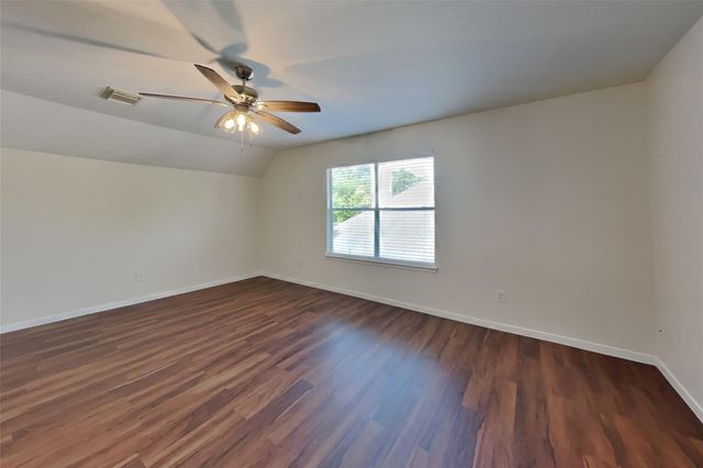 1418 Summer Rain Drive, Kingwood, TX 77339