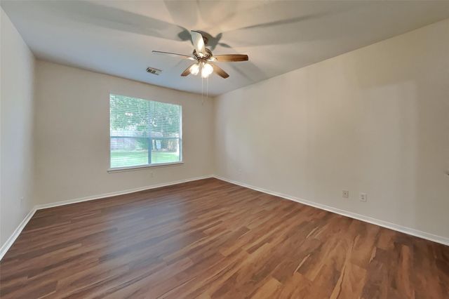 1418 Summer Rain Drive, Kingwood, TX 77339