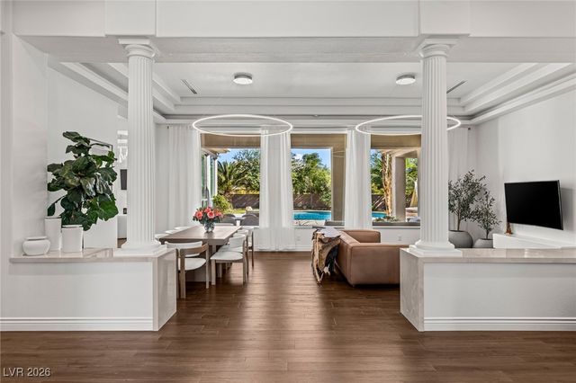 7304 Buttons Ridge Drive, Las Vegas, NV 89131