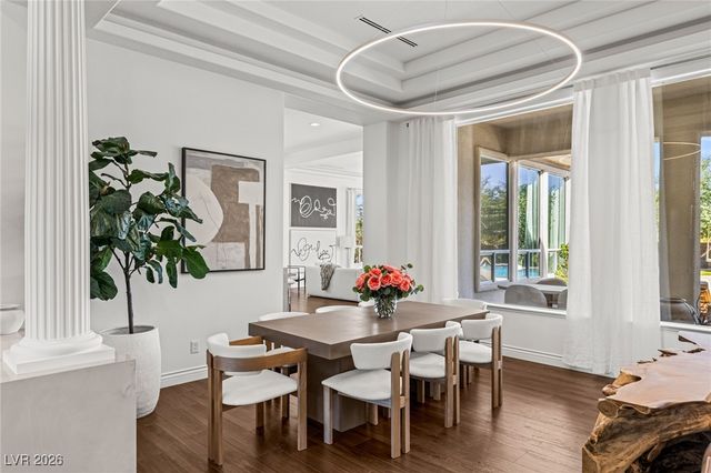 7304 Buttons Ridge Drive, Las Vegas, NV 89131