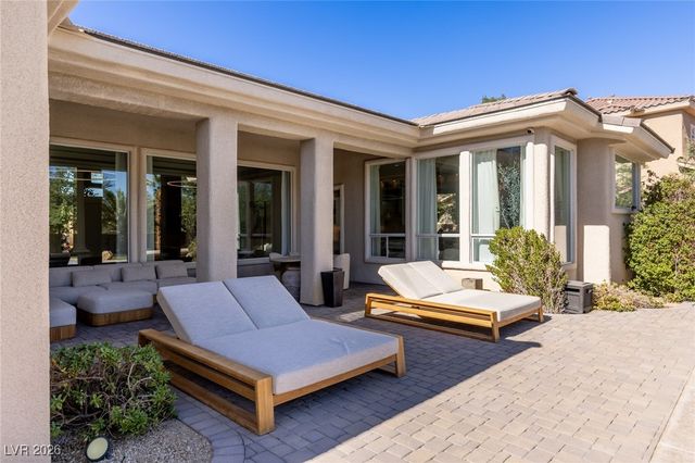 7304 Buttons Ridge Drive, Las Vegas, NV 89131