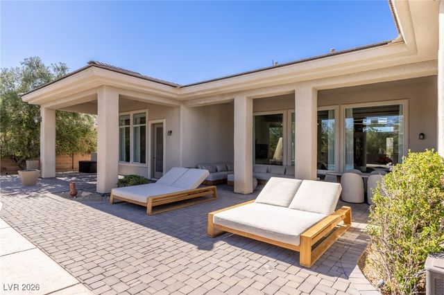 7304 Buttons Ridge Drive, Las Vegas, NV 89131