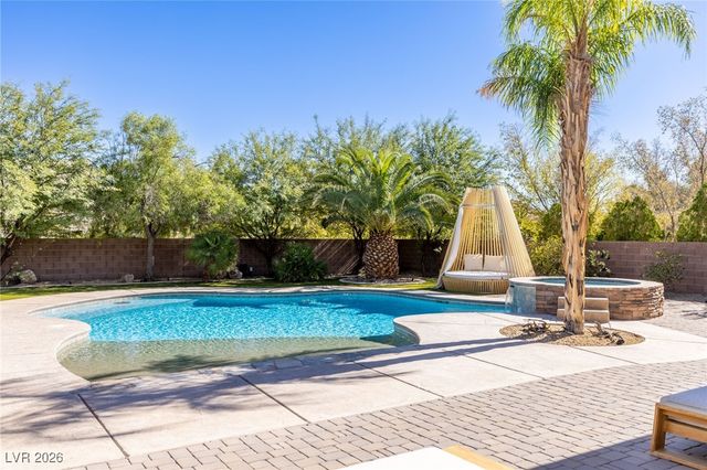 7304 Buttons Ridge Drive, Las Vegas, NV 89131