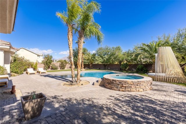 7304 Buttons Ridge Drive, Las Vegas, NV 89131