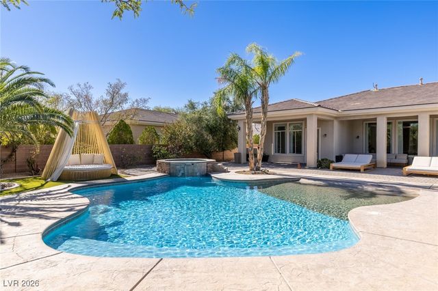 7304 Buttons Ridge Drive, Las Vegas, NV 89131