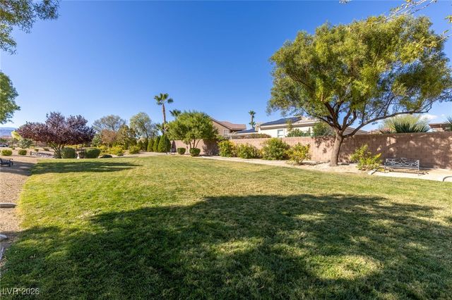 7304 Buttons Ridge Drive, Las Vegas, NV 89131