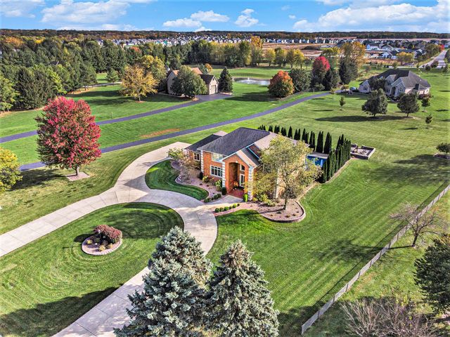 5431 E 107th Place, Crown Point, IN 46307