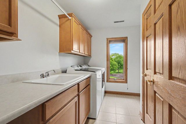 5431 E 107th Place, Crown Point, IN 46307
