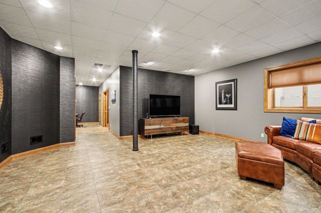 5431 E 107th Place, Crown Point, IN 46307