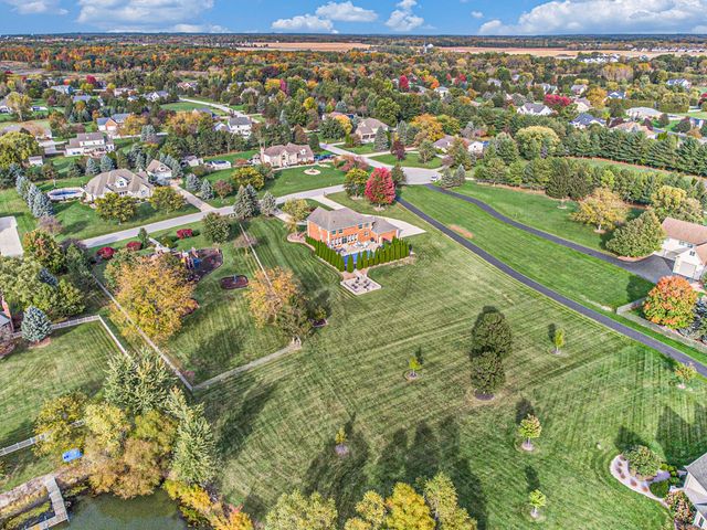 5431 E 107th Place, Crown Point, IN 46307