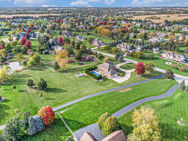 5431 E 107th Place, Crown Point, IN 46307
