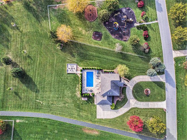 5431 E 107th Place, Crown Point, IN 46307